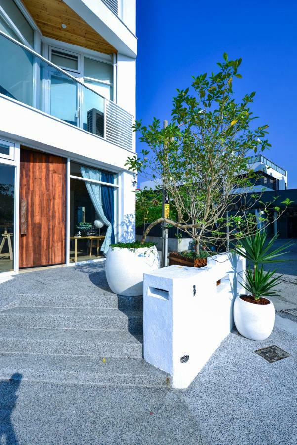 Admiring Island Apartment Tainan Exterior photo